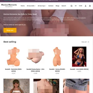 Monica Moments Dolls 封面